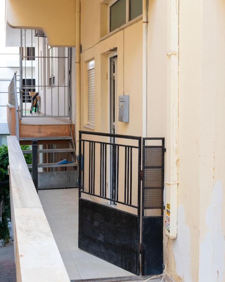 Lovely Sea View Apartment At The Heart Of The Town Ierápetra Exteriér fotografie